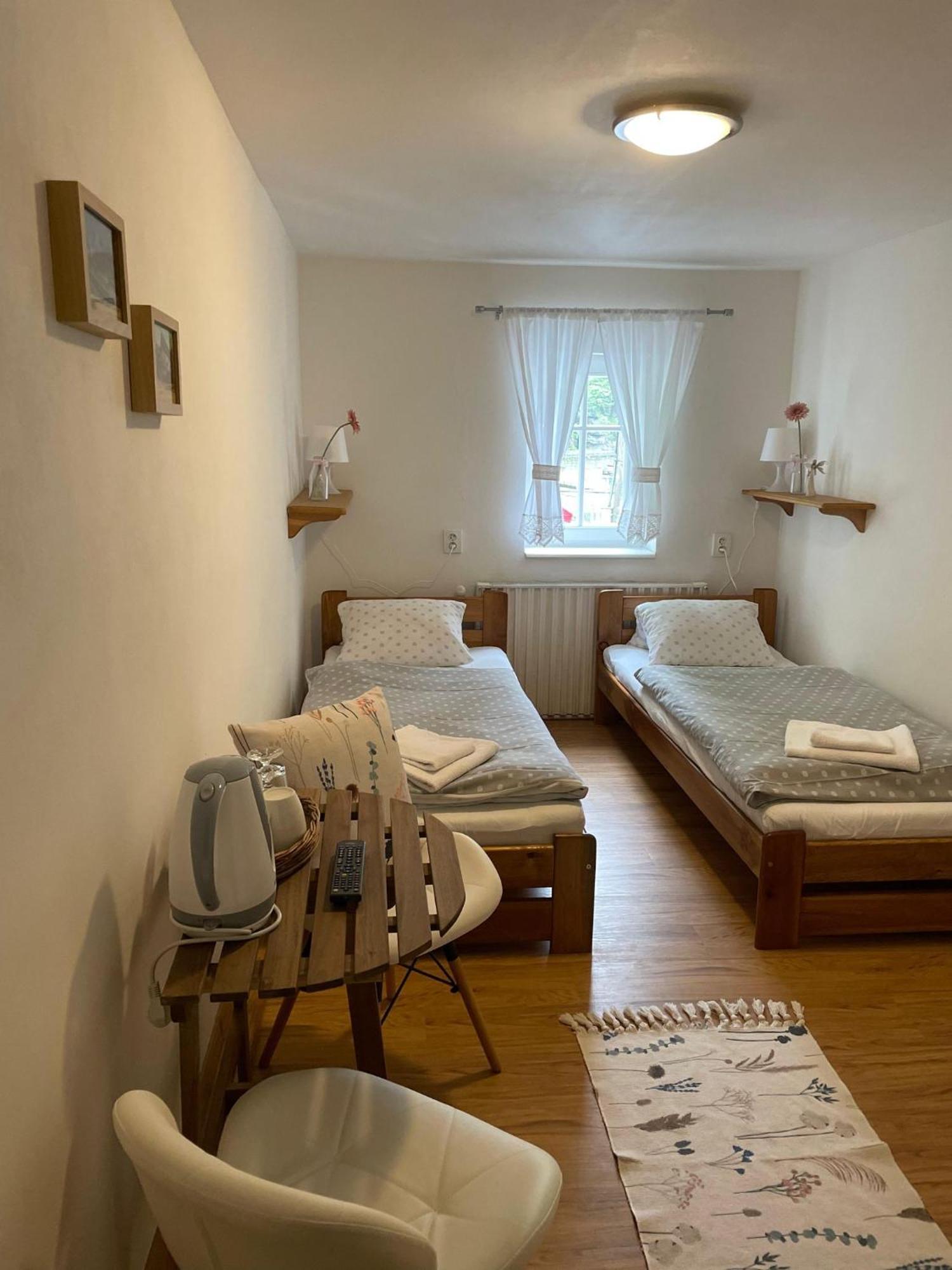 Pension Soutesky Hrensko Exterior photo
